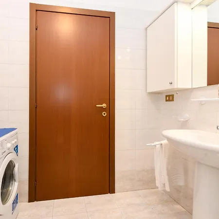 Lägenhet Casa Vuvi Toscolano Maderno